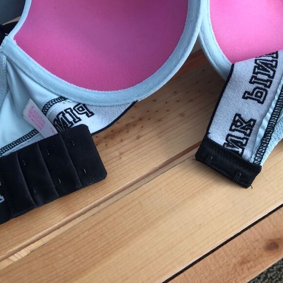 32D Wear Everywhere Push Up by by PINK - Picture 4 of 4